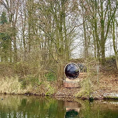 Houseboat Mookerplas Apartmán Middelaar